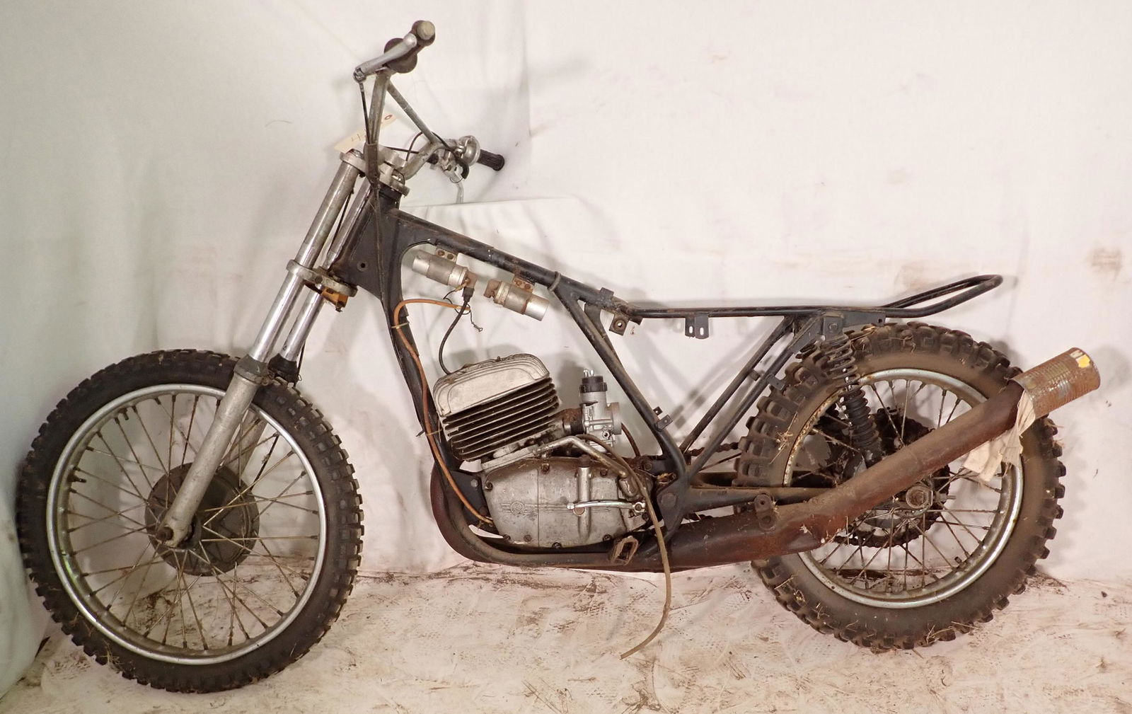 cz dirt bike