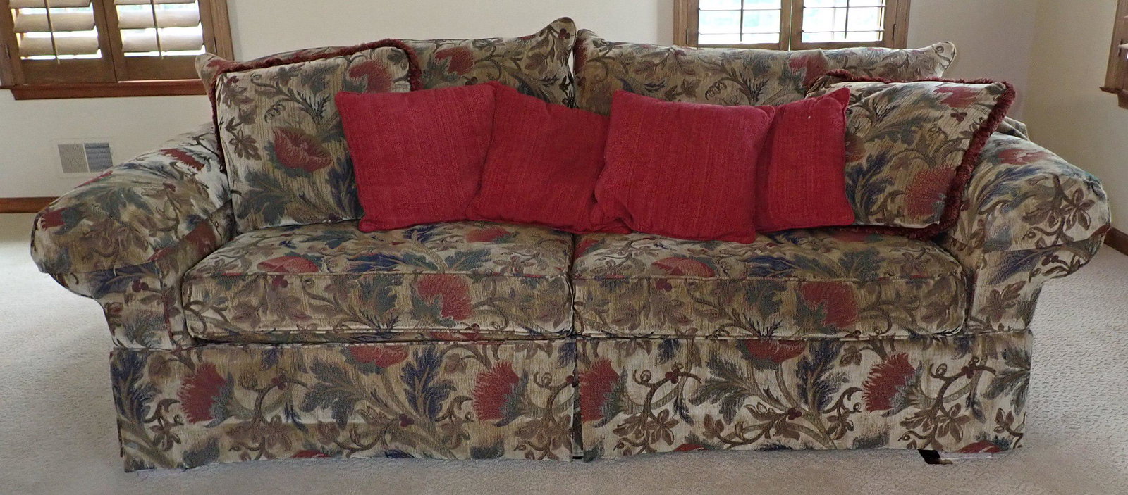 Clayton Marcus Sofa: Approx 93" long, 20 1/2" deep, 25" deep, and 31" tall. NO SHIPPING ! Bring help to remove from house