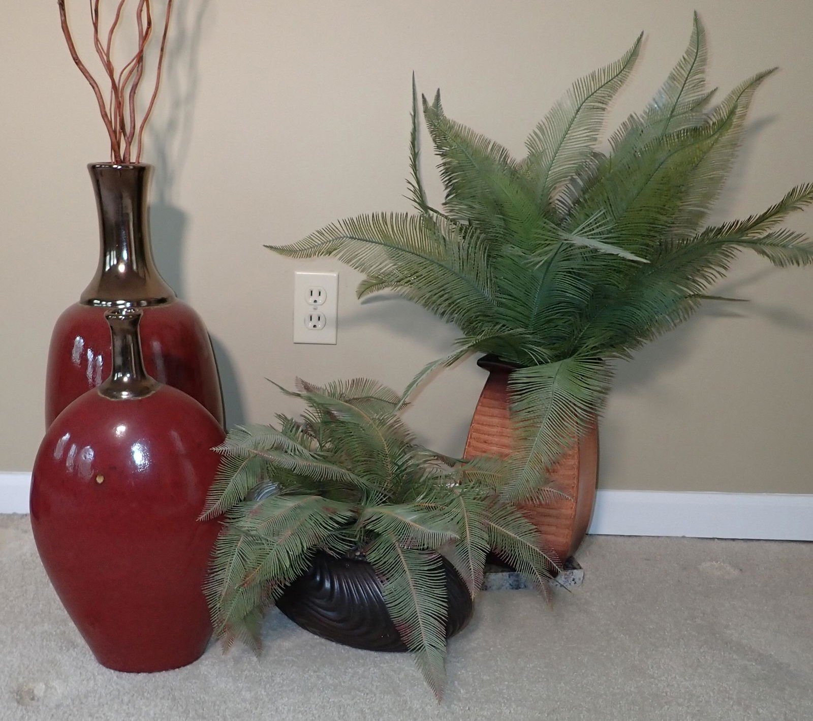 Vases / Misc Decorator Items (1 of 1)