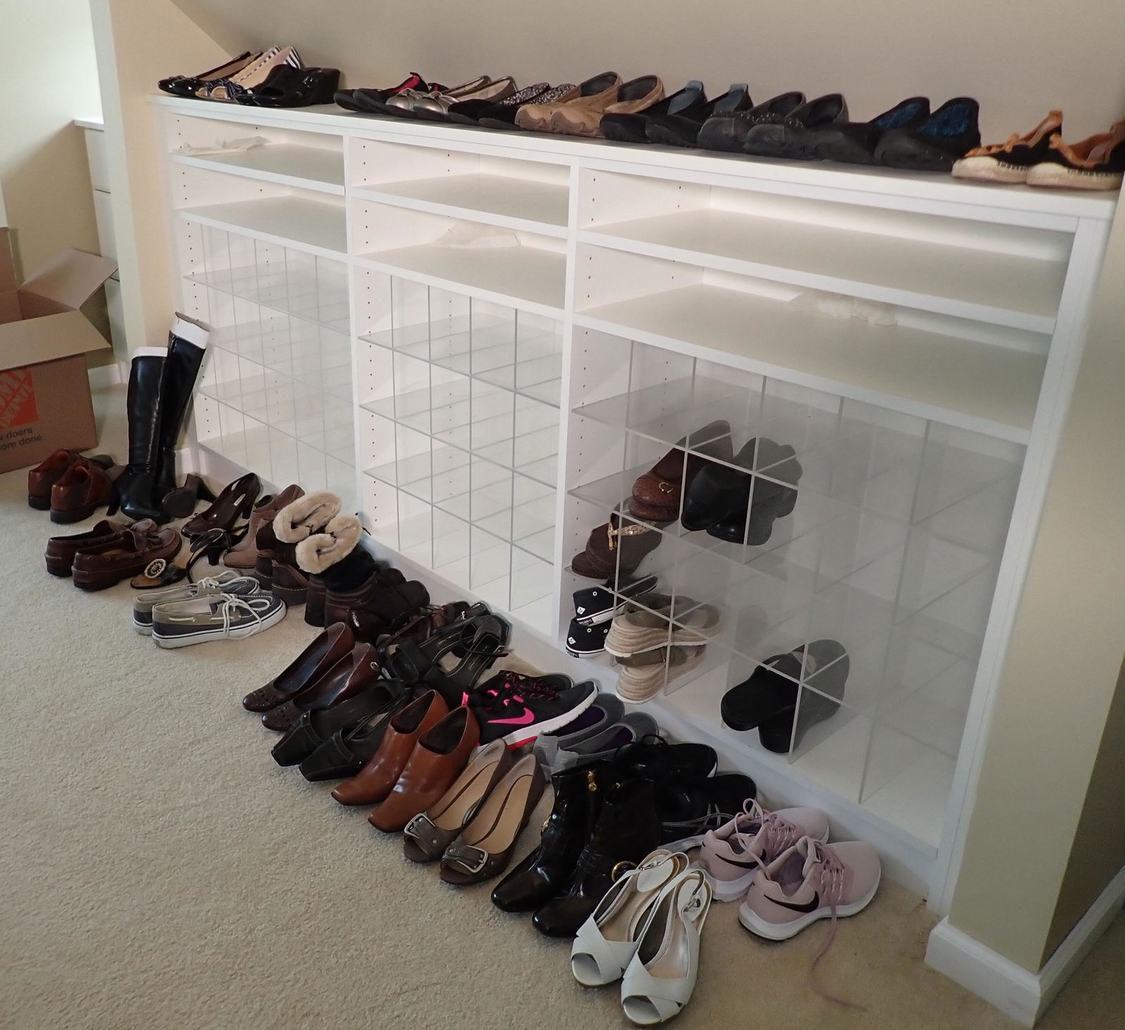 Large Lot of Shoes Sneakers Boots (1 of 8)