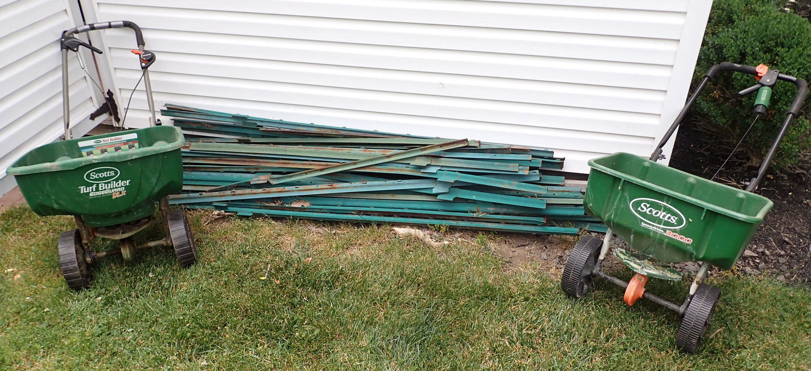 Fence Posts and Spreaders (1 of 4)