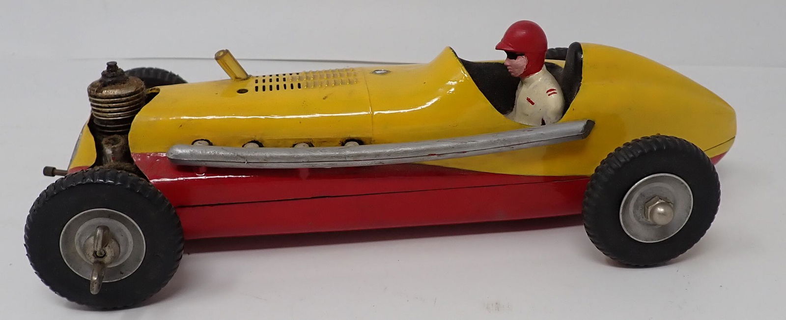 Wen Mac Automite Tether Car (1 of 6)