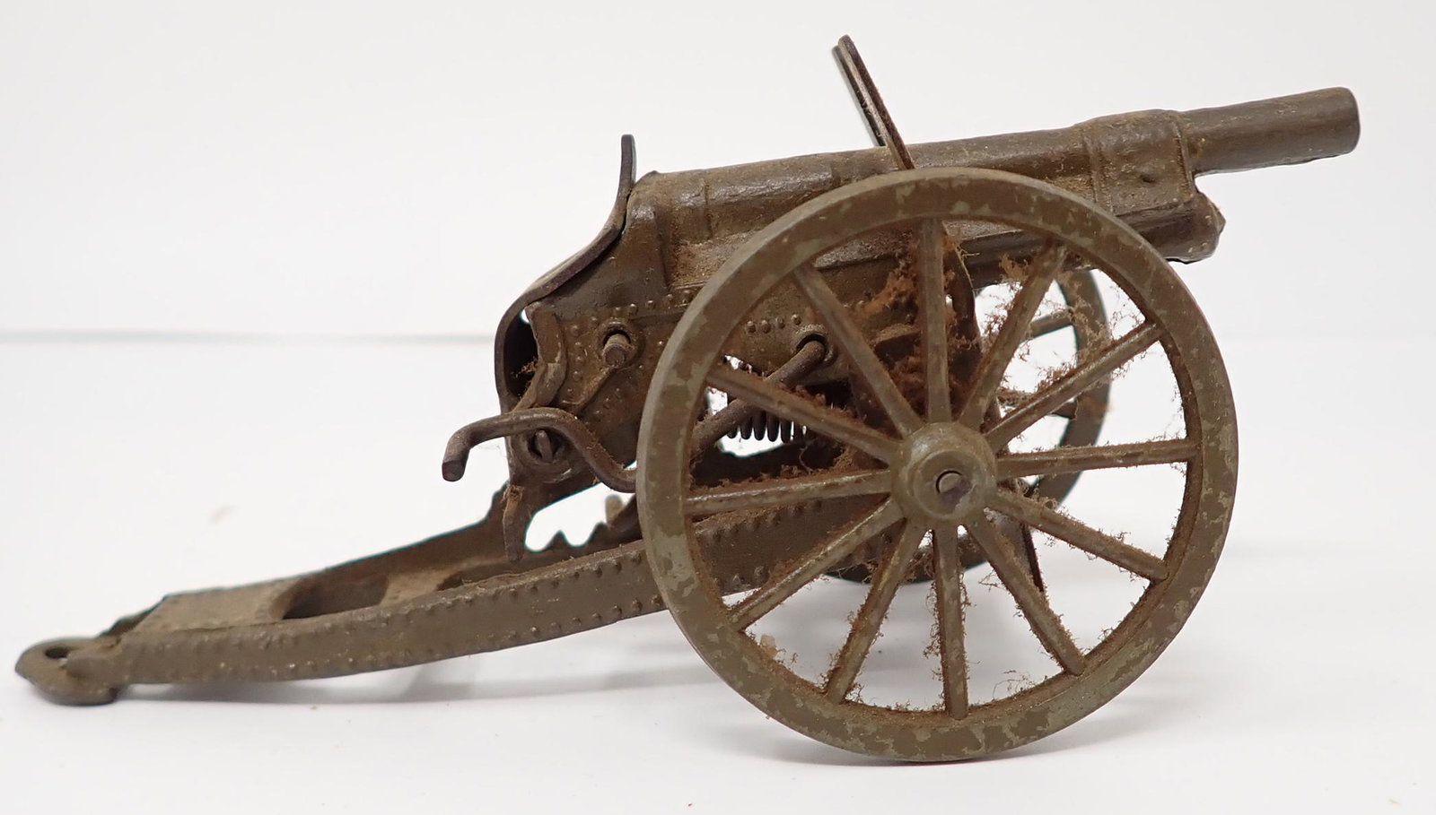 Lead Cap Cannon: Approx 4 3/4" long. Marked Japan