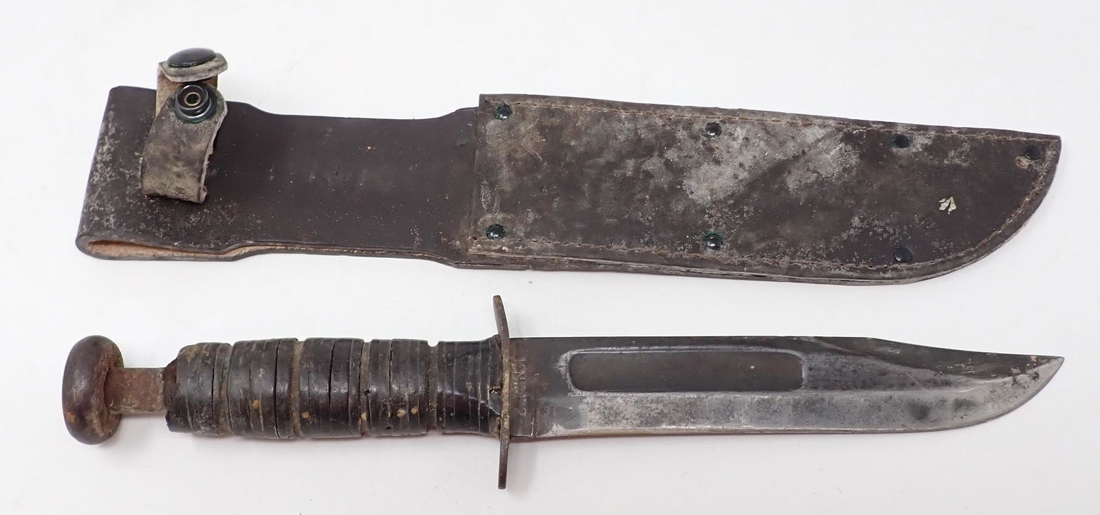 USN MK2 Combat / Fighting Knife (1 of 4)