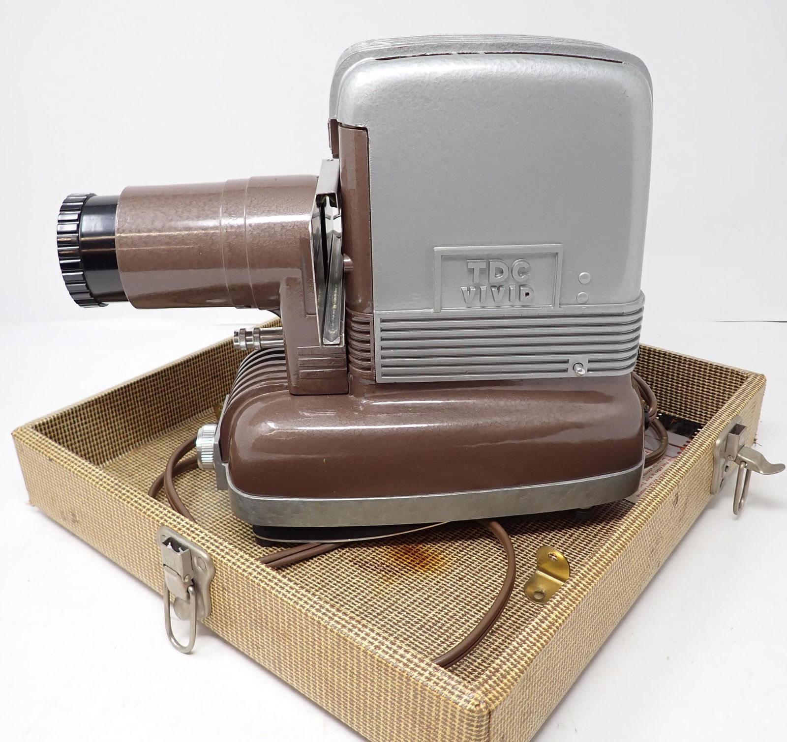 TDC Vivid Model A-3 Projector: No shipping !