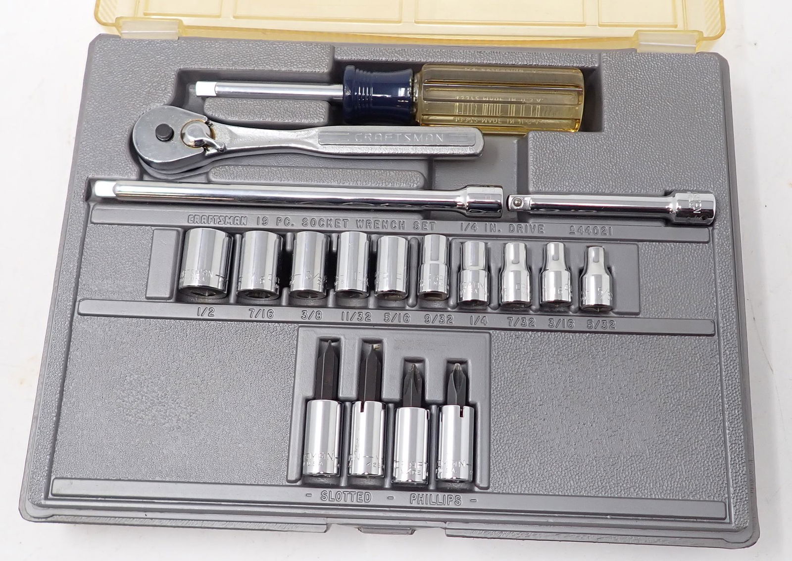 Craftsman 1/4" SAE Drive Socket Set (1 of 1)