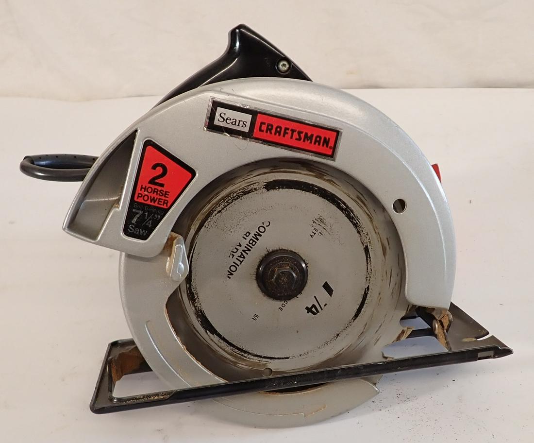 Craftsman 7 1/4" Circular Saw (1 of 3)