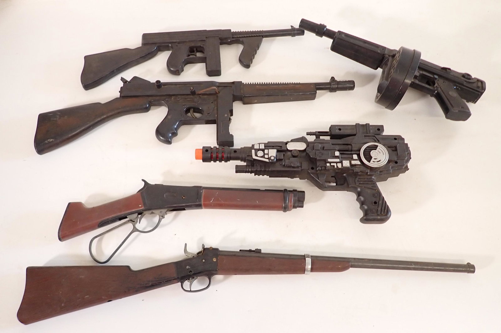 Vintage Plastic Toy Guns: Longest is approx 29". NO SHIPPING !