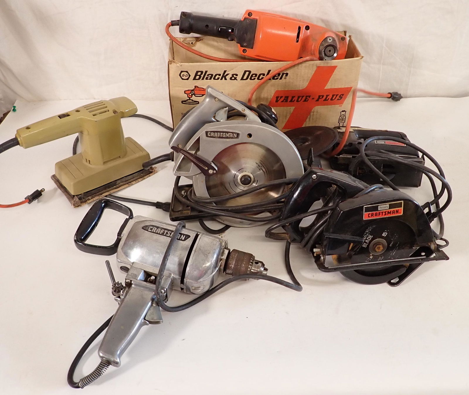 Sanders Craftsman Circular Saws & Drill (1 of 4)