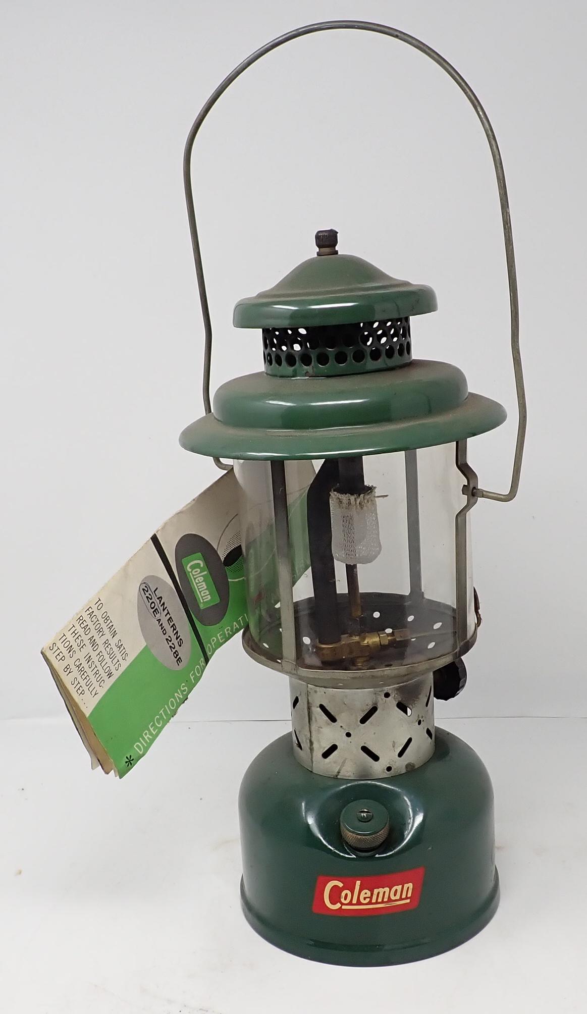 1952 Coleman Lantern (1 of 5)