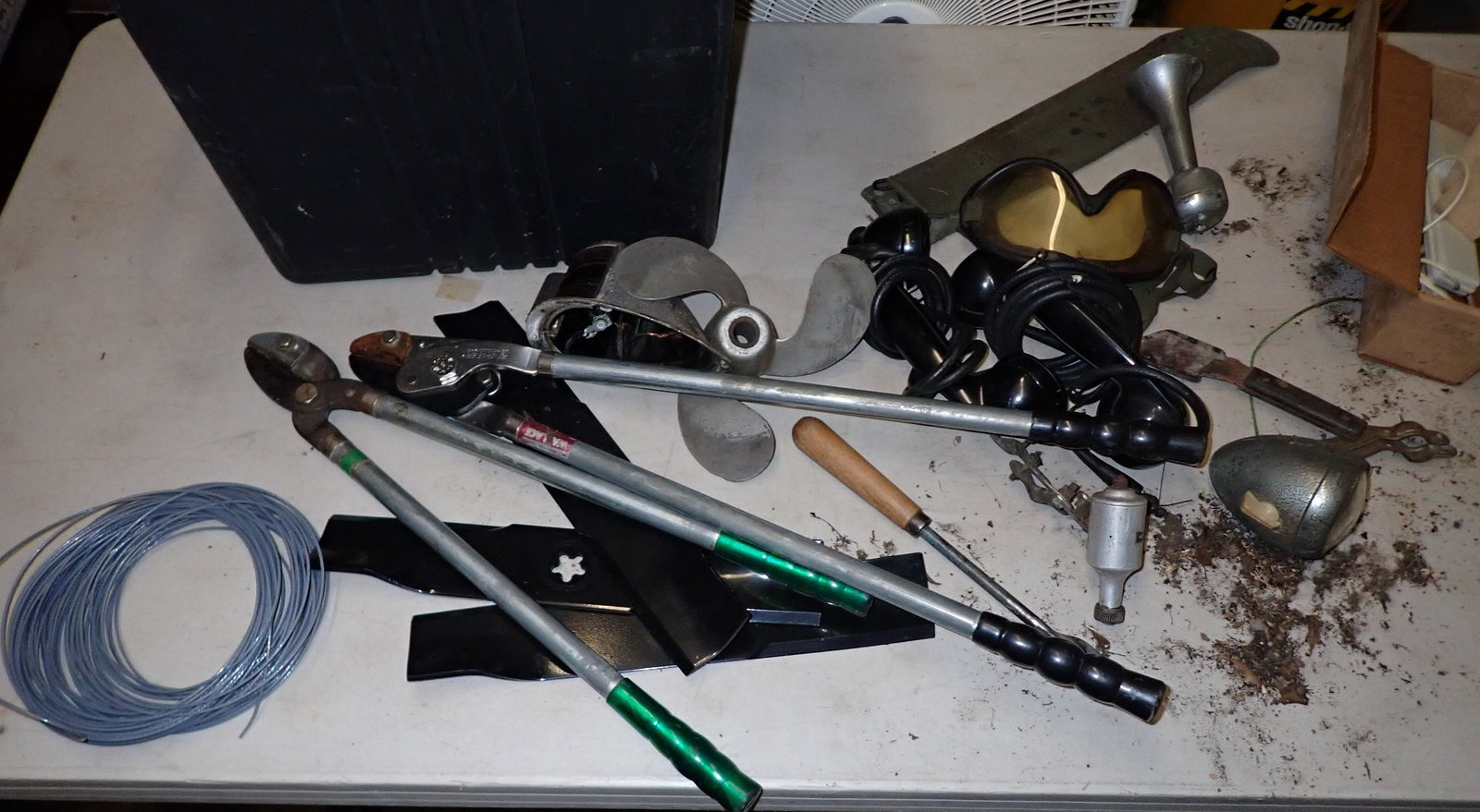 Mower Blades Loppers Western Electric Phone Parts (1 of 5)