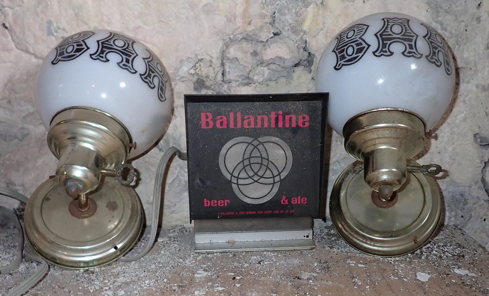 Ballantine Beer Sign & Vintage Bar Lamps (1 of 2)