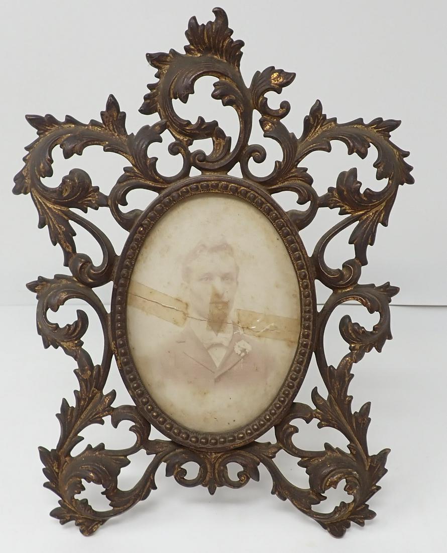Early Cast Picture Frame (1 of 3)