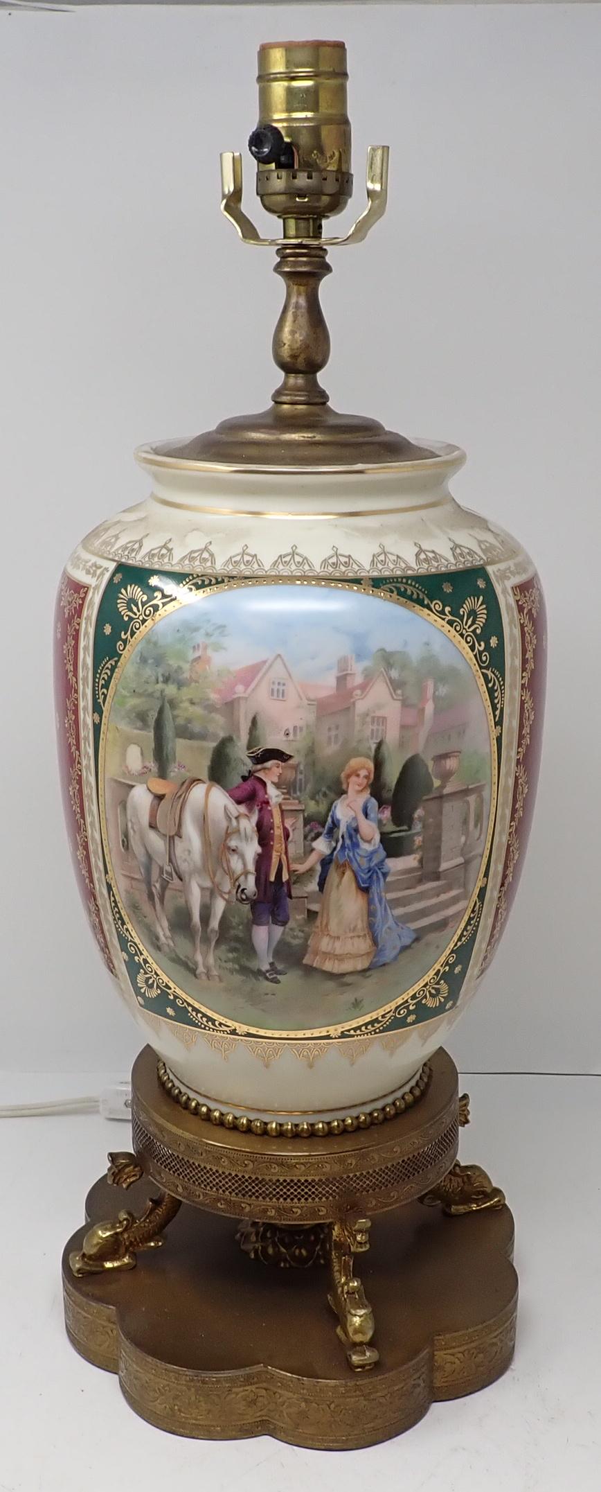 Victorian Table Lamp (1 of 4)