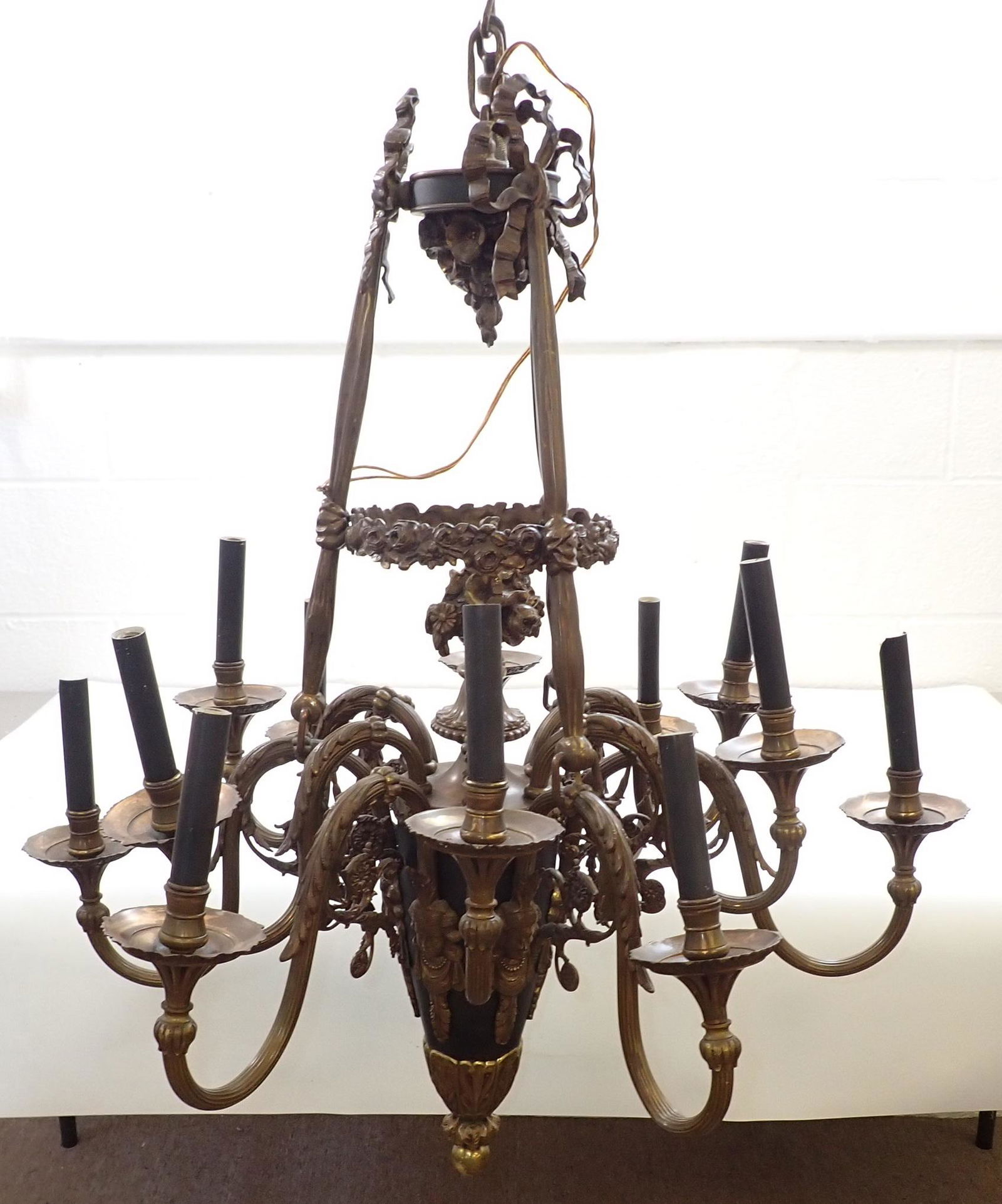 Brass 12 Arm Chandelier (1 of 9)