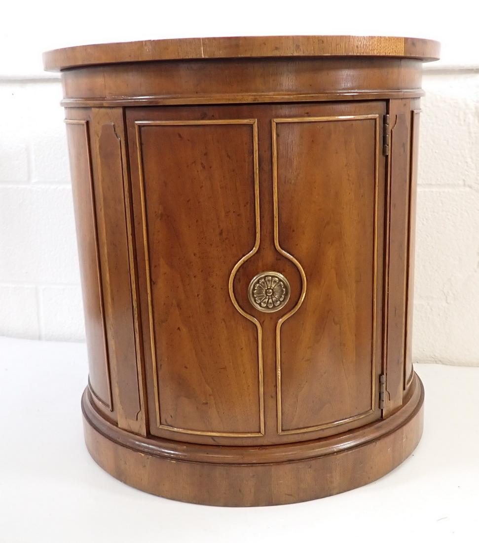 End Table / Lamp Stand (1 of 5)