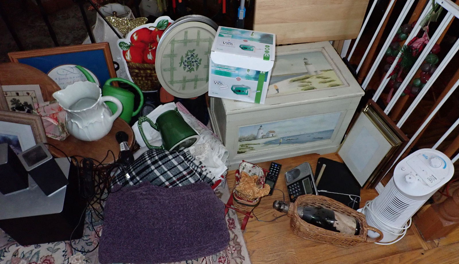 Coleman Lanterns Prints Vios & Misc (1 of 7)