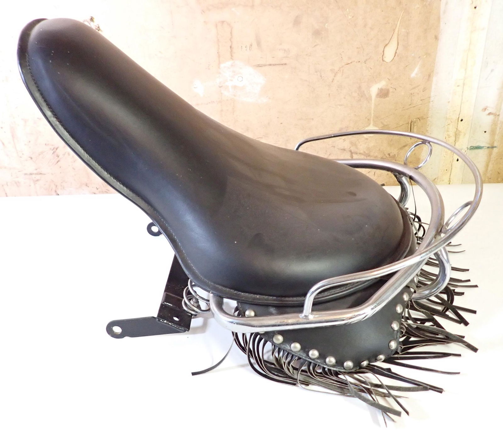 Corbin Gentry Buddy Seat w/ Fringe (1 of 5)