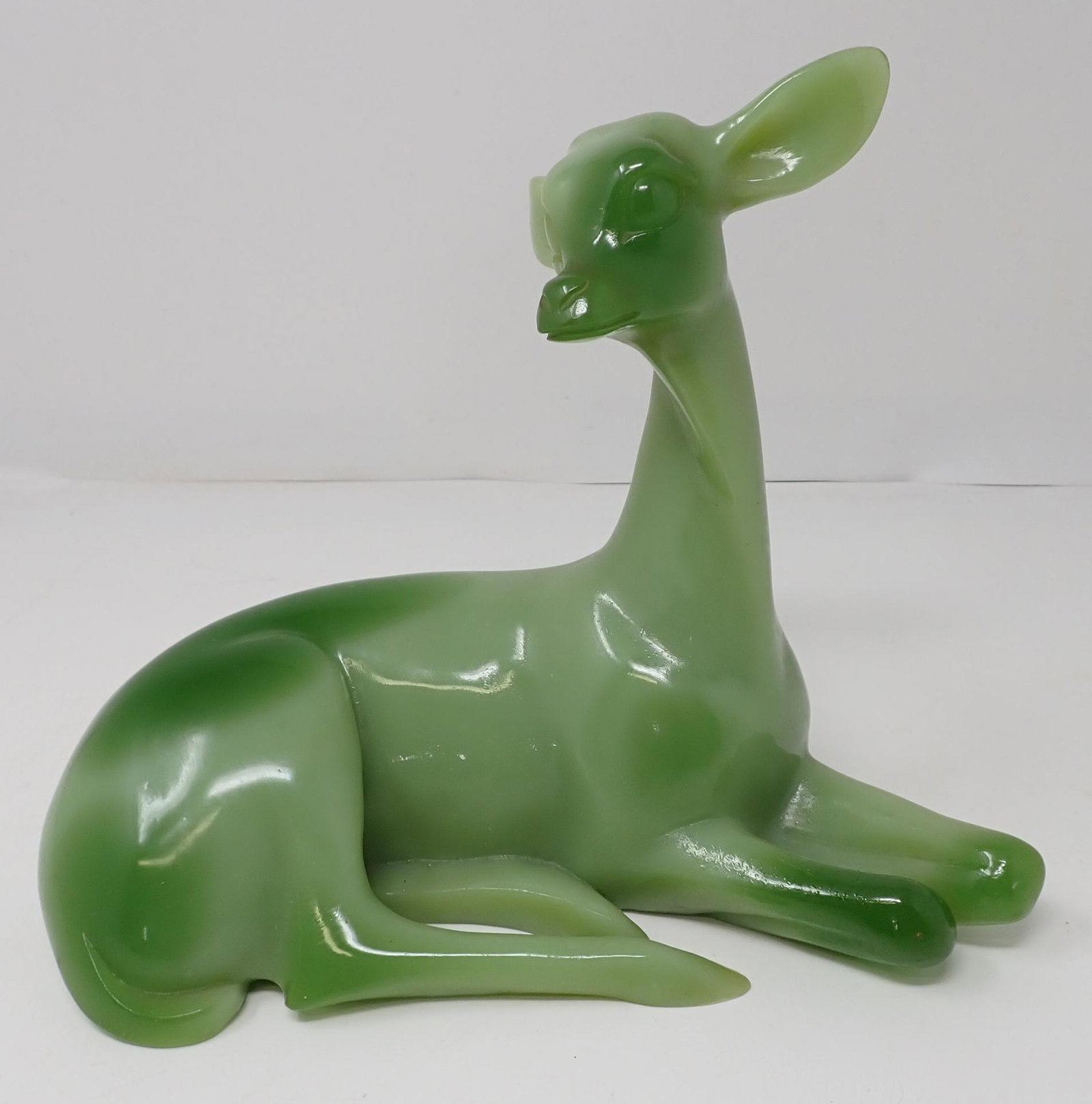 Wony Italy Faux Jade Deer Sculpture: Approx 8" long