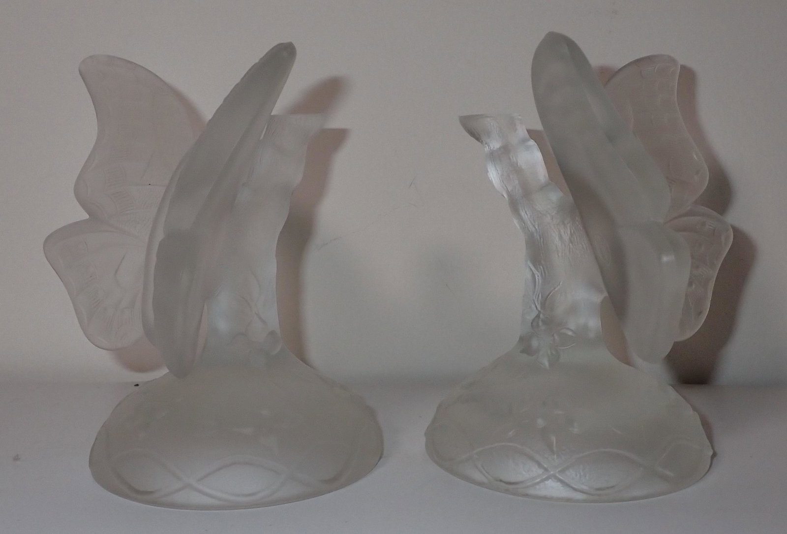 Fenton ? Glass Butterflies: Approx 4 1/2" tall. No guaranteed to be Fenton