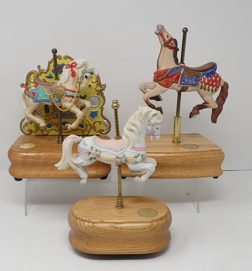 Tobin Fraley & Fancyland Musical Carousel Horses (1 of 2)