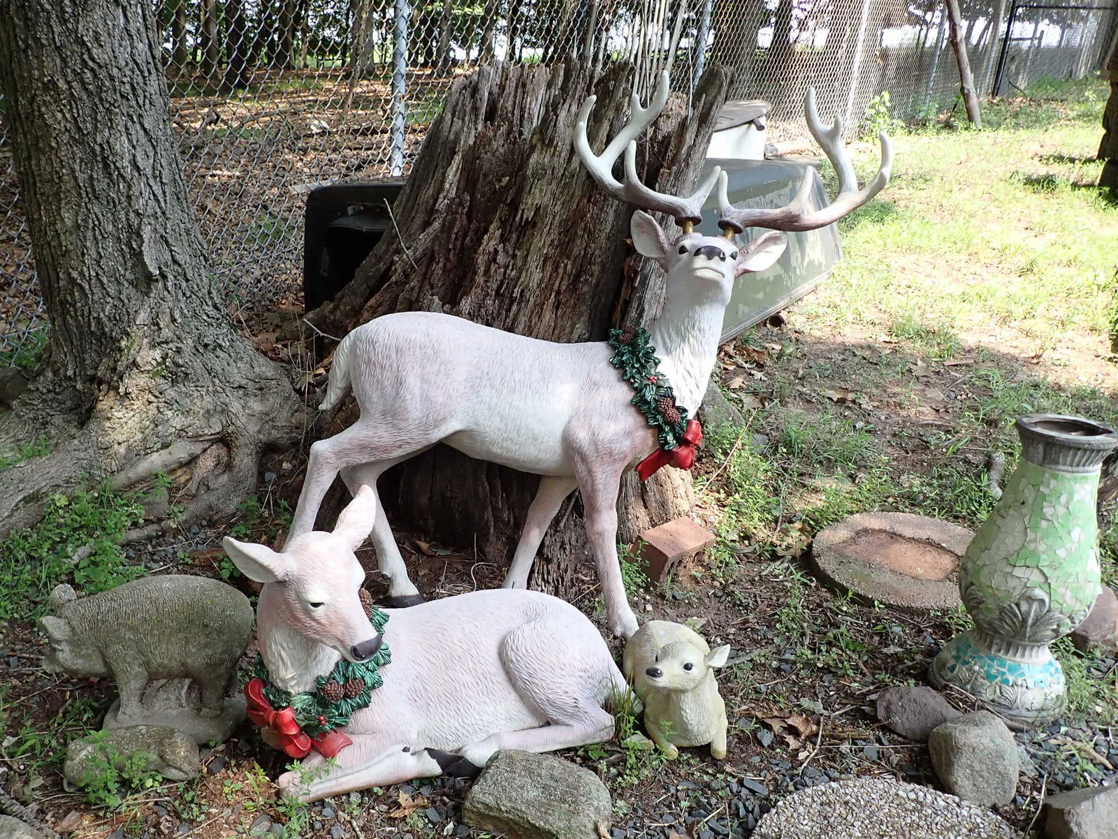 Concrete Pigs Bird Bath & Resin Deer (1 of 5)