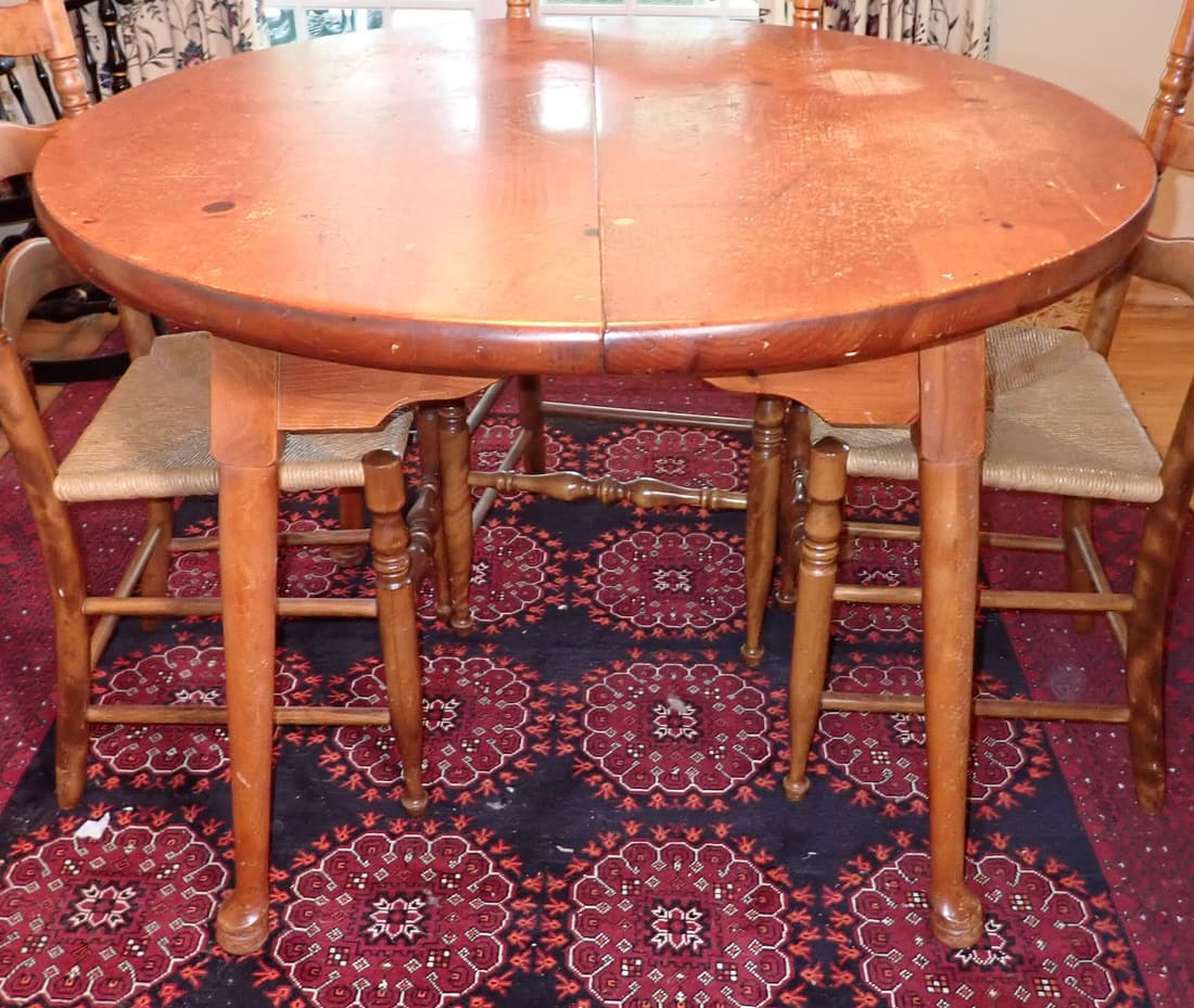 Kitchen Table (1 of 4)