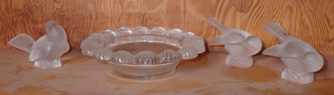 Lalique Shell Bowl & Bird: Bowl is approx 8" in diameter