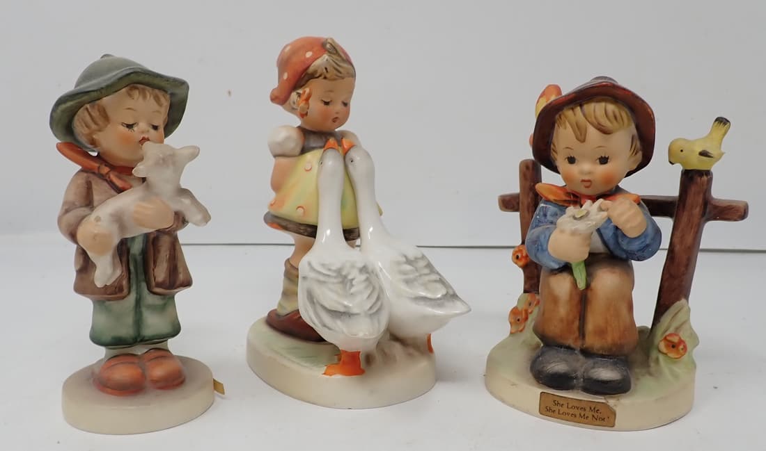 3 Hummel Goebels: Tallest is apprx 4 1/2" tall.