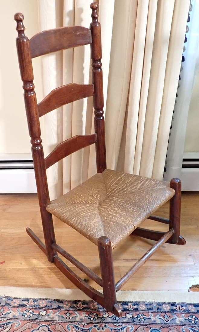 Shaker Style Rocker (1 of 5)