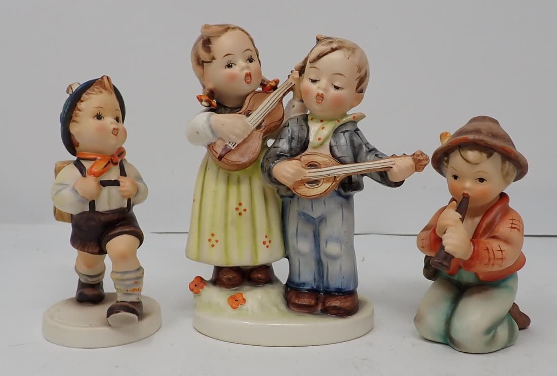 Goebel Hummels (1 of 2)