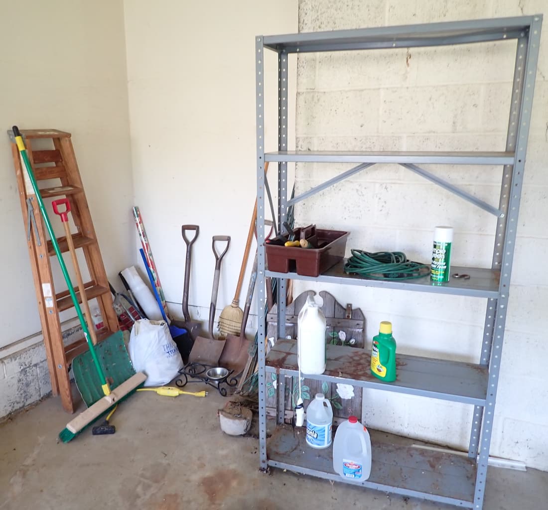 Fence Posts Garden Tools Shelf (1 of 5)