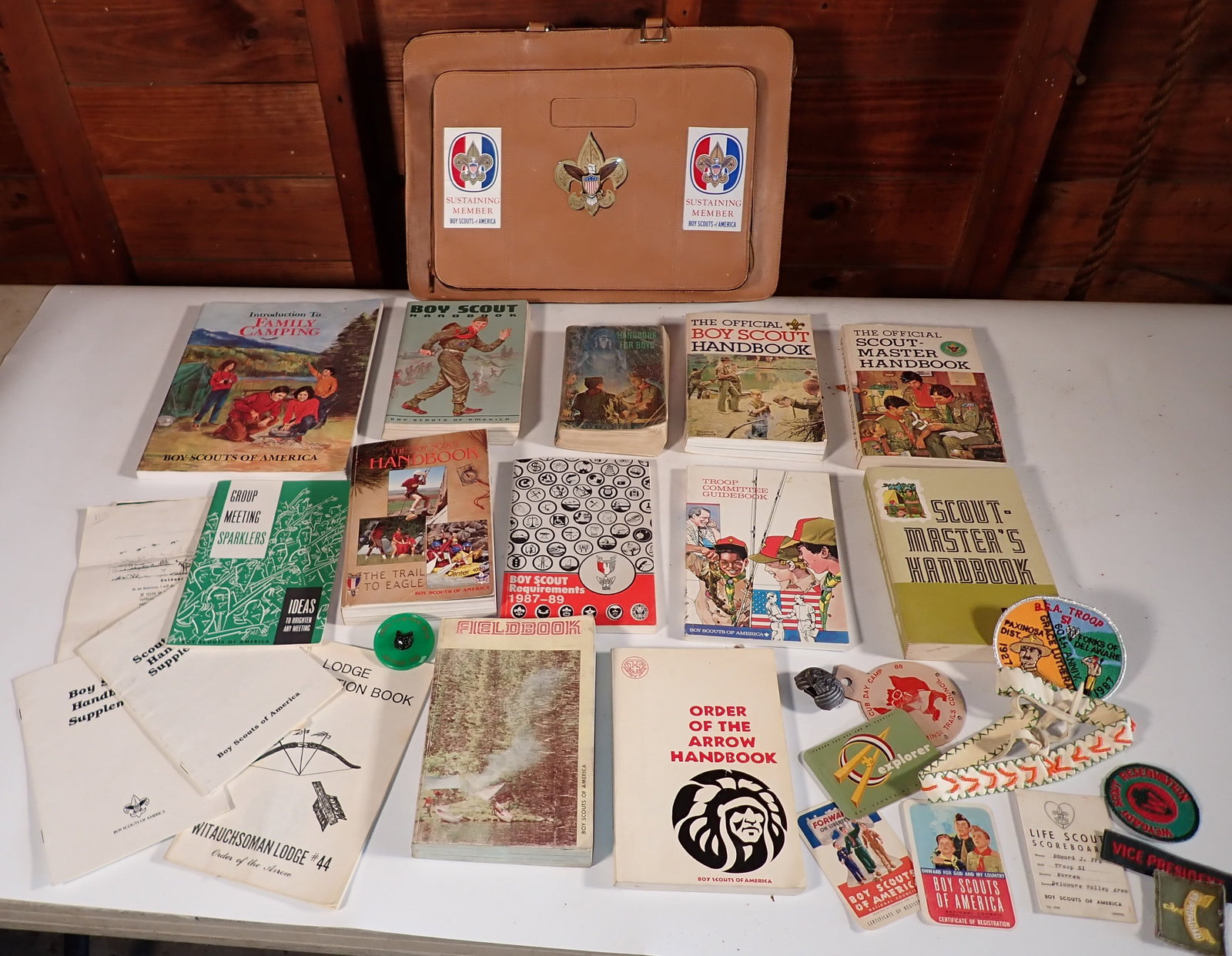 Boy Scout Books Patches & Misc Ephemora (1 of 5)