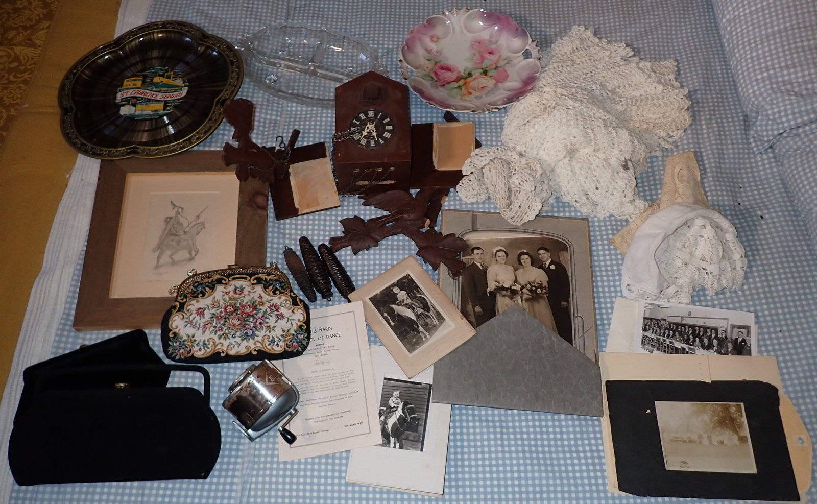 Cuckoo Clock For Parts & Misc: No shipping