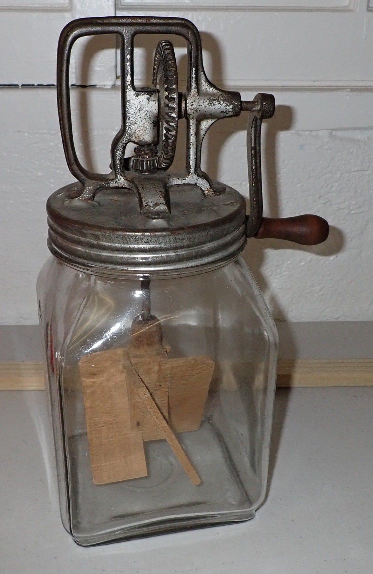 4 Quart Butter Churn Auction