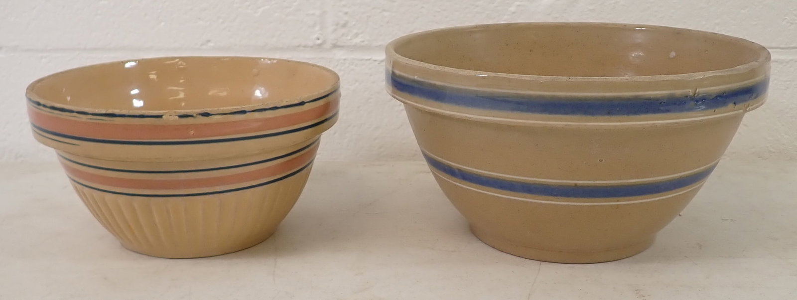 2 Mixing Bowls (1 of 4)