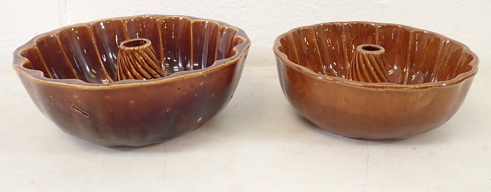 2 Cake Molds (1 of 3)