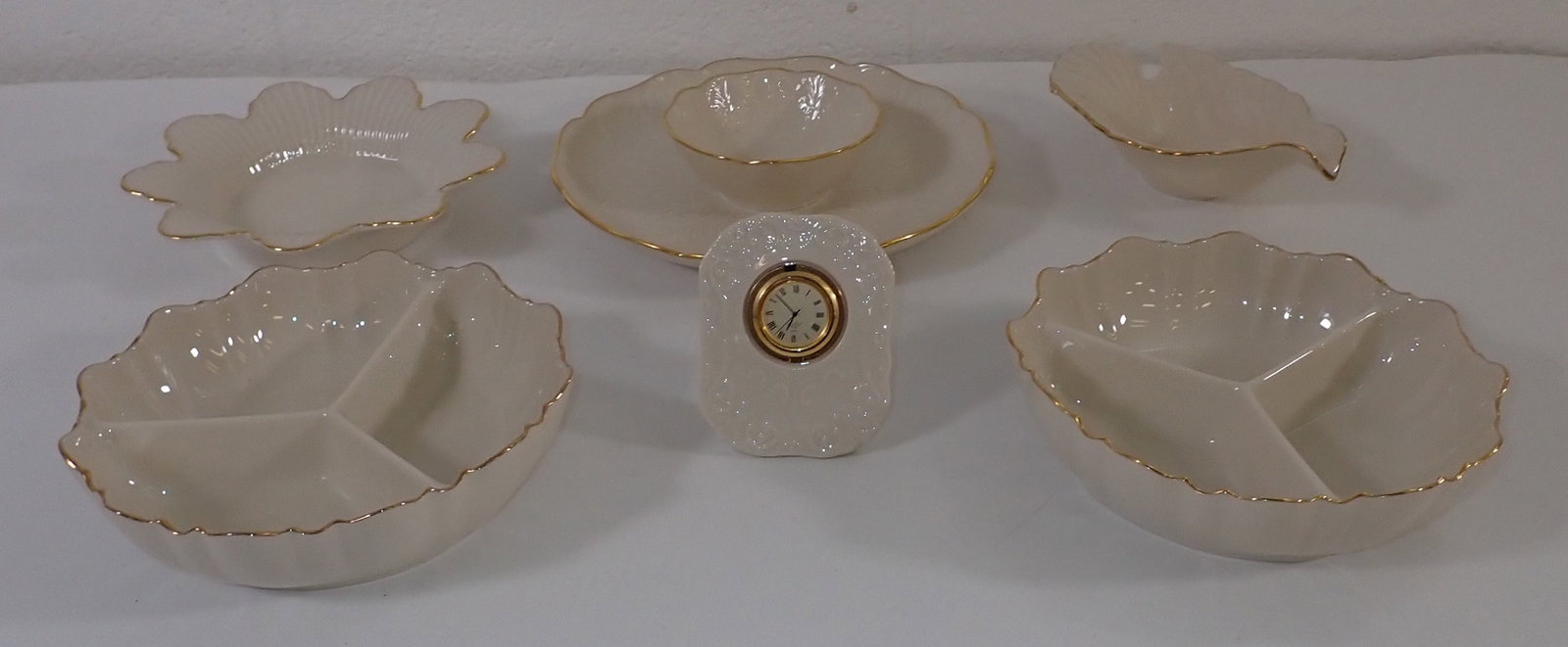 Lenox Serving / Candy Dishes & Clock (1 of 3)
