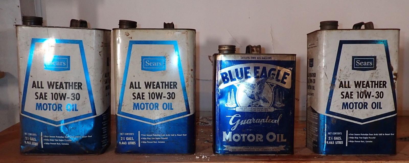Sears & Blue Eagle Oil Cans (1 of 4)