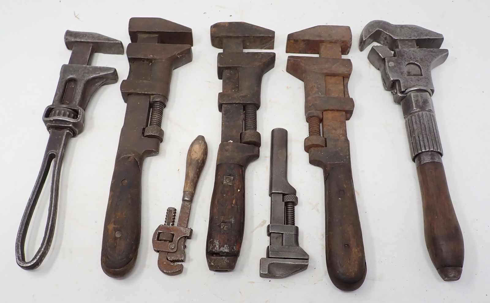 Antique Pipe Wrenches (1 of 4)