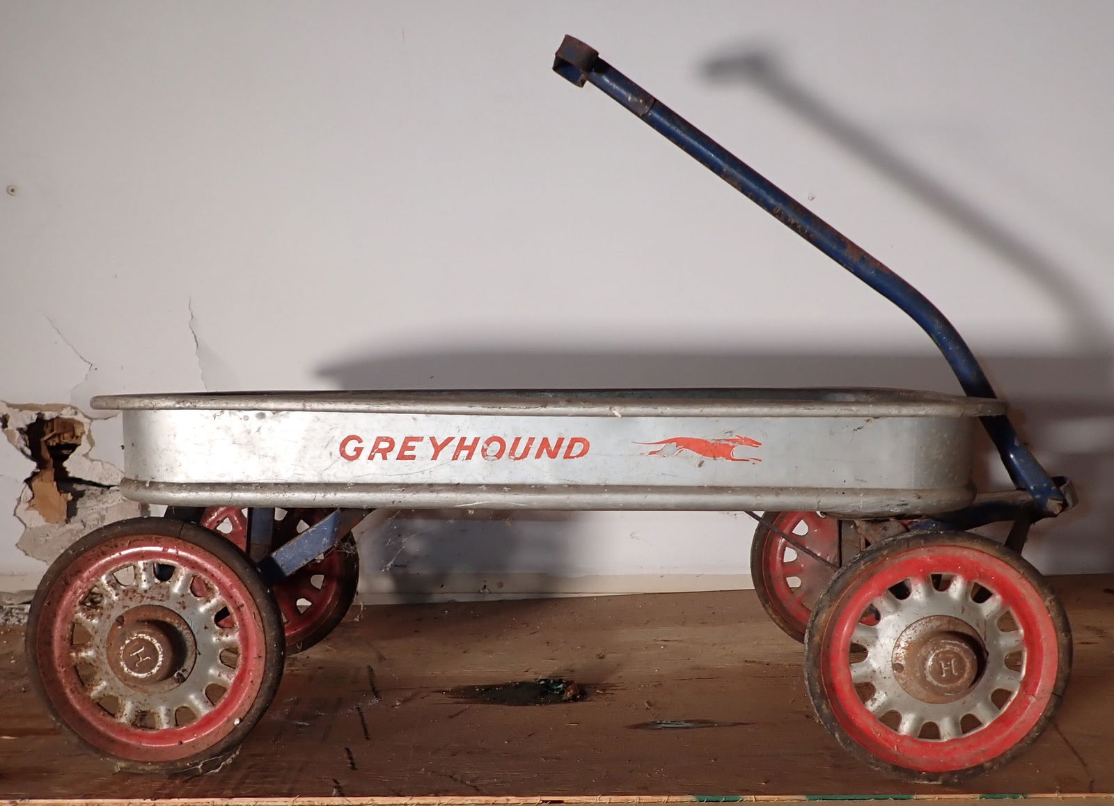 Greyhound Wagon (1 of 3)
