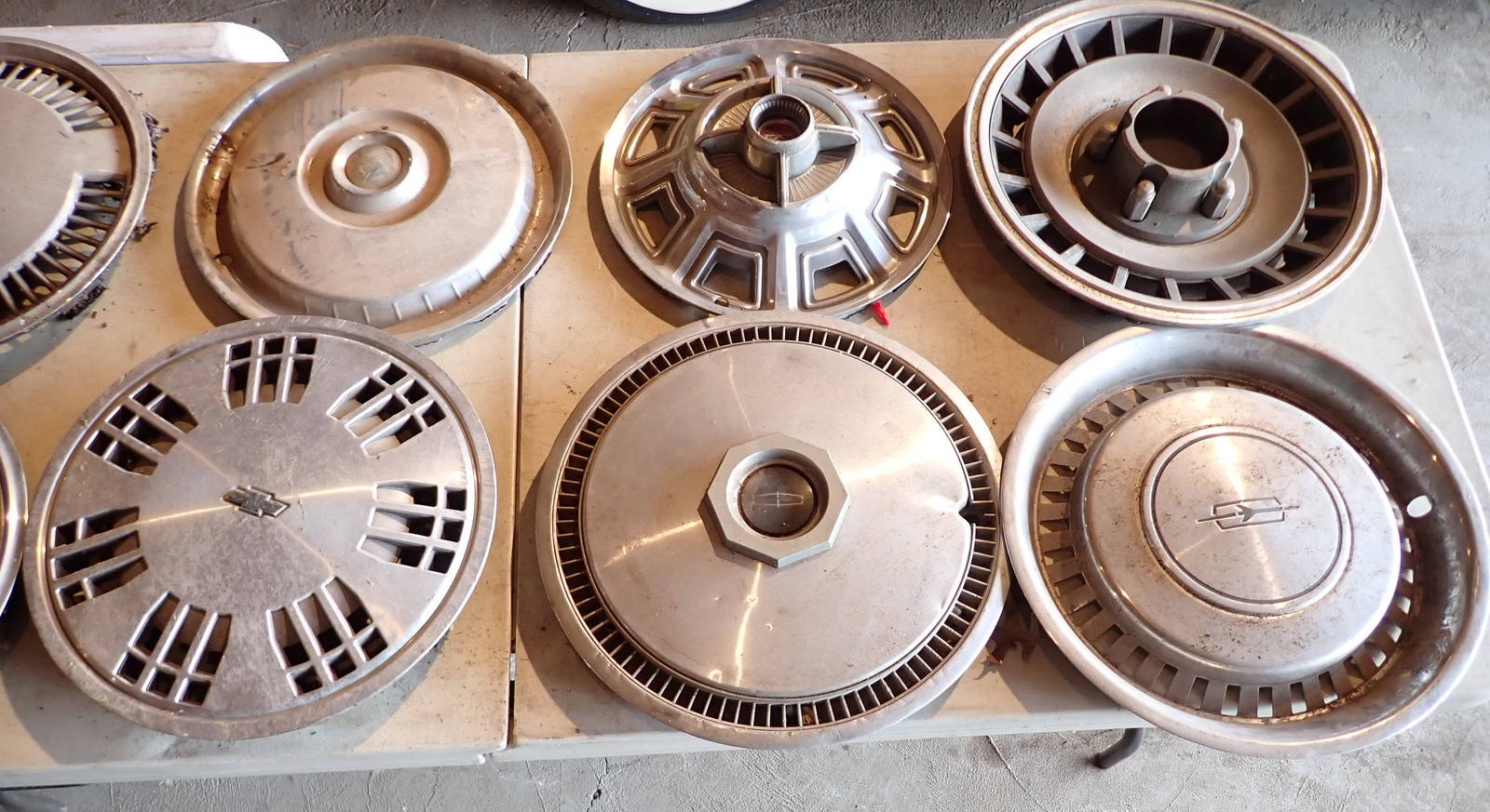 Hubcaps Auction