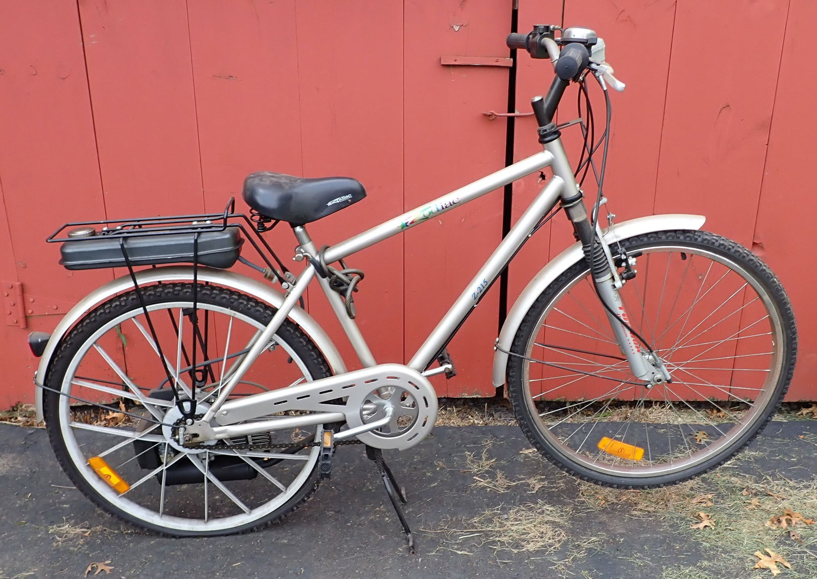 Zodiac Z-215 Motorized Bicycle (1 of 9)