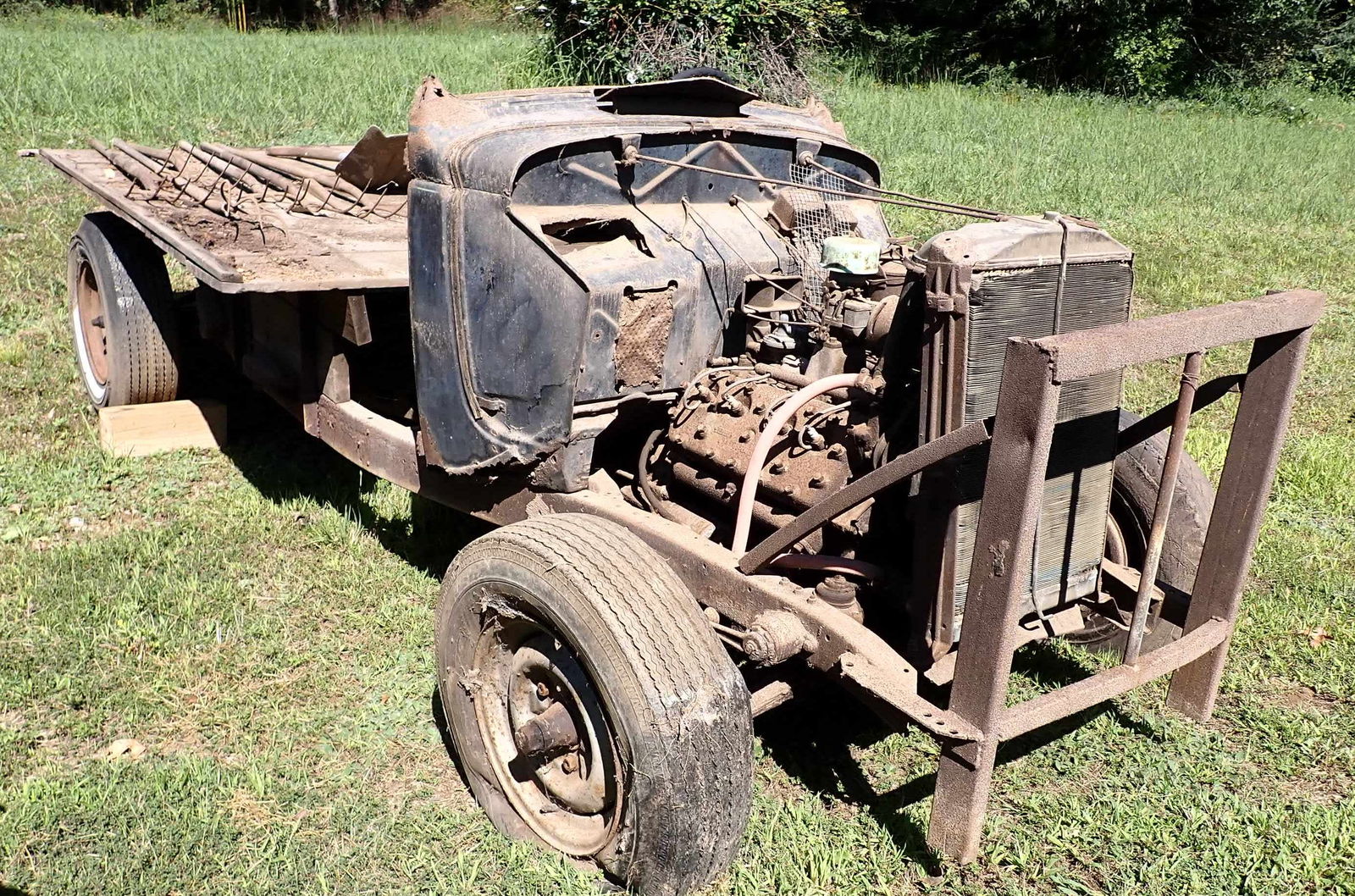 1935 Ford Truck (1 of 17)