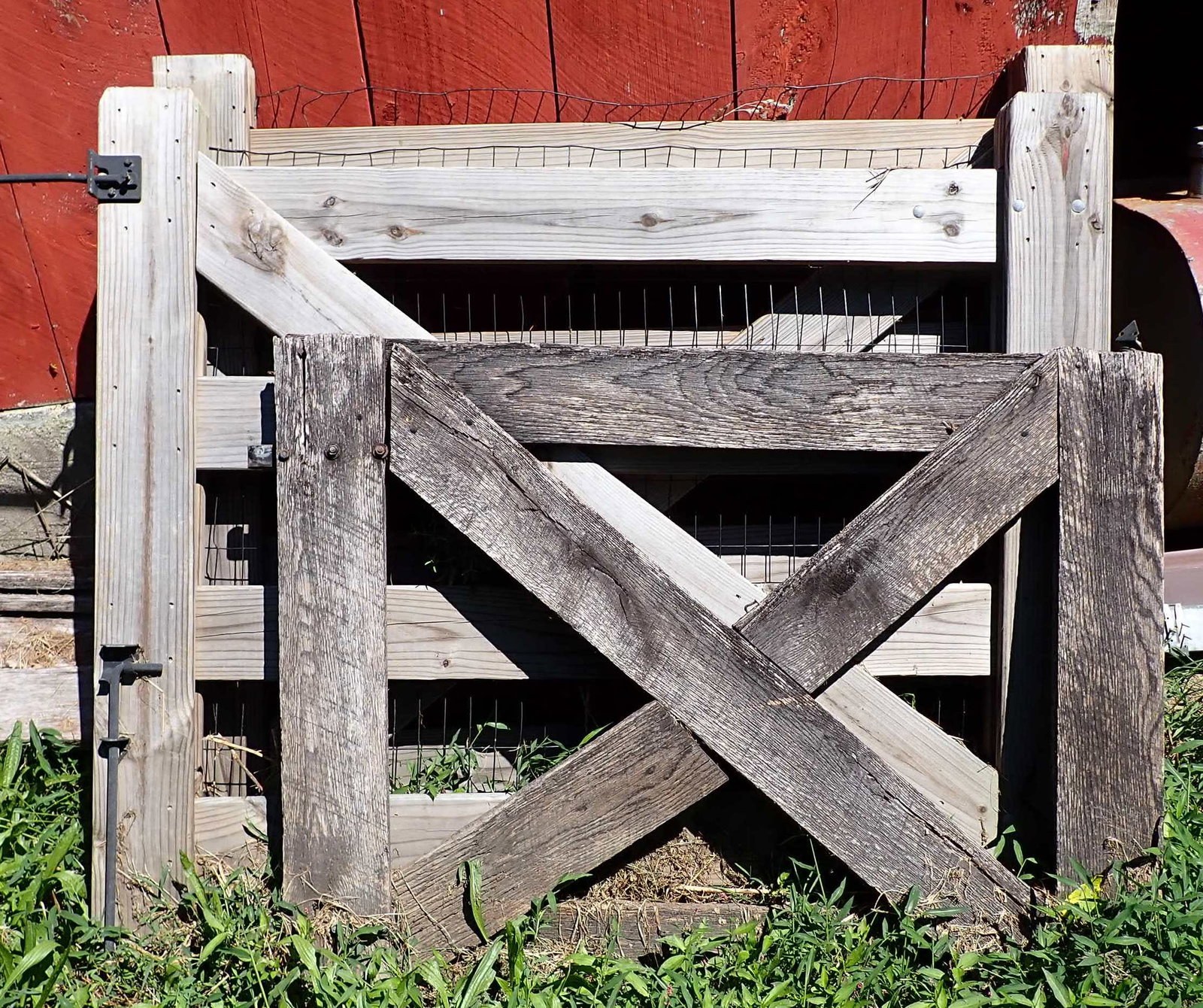 Gates: 2 largest are approx 58" x 51". Also included is the old fence boards behind them ( if you want them). You will need a 4x4 truck to pick up. No shipping !