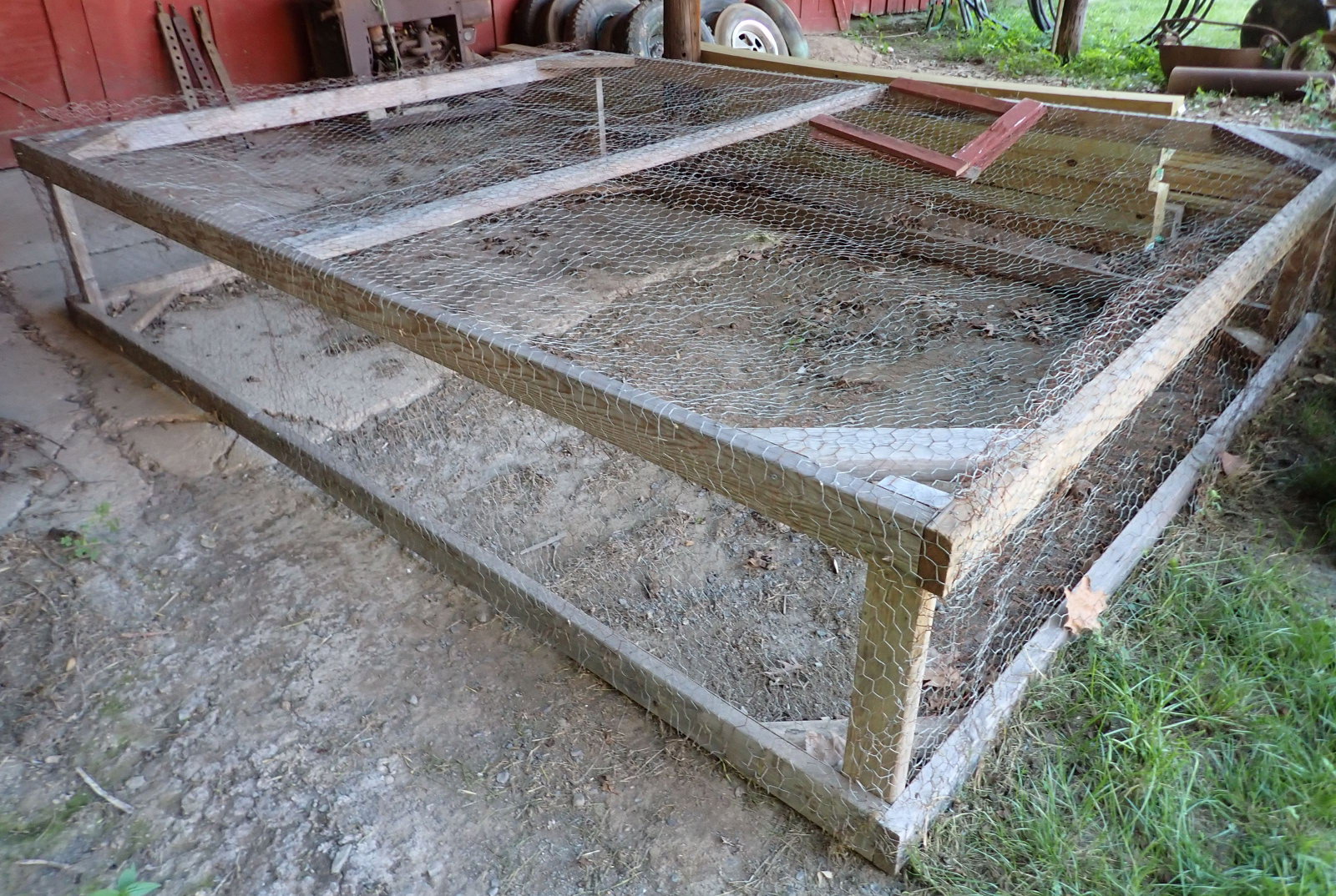 Chicken Pen: Apprx 8' x 10' 3" x 24 1/2" tall. Buyer responsible for bringing proper help and tools to remove. You will need a 4x4 vehicle ! No shipping