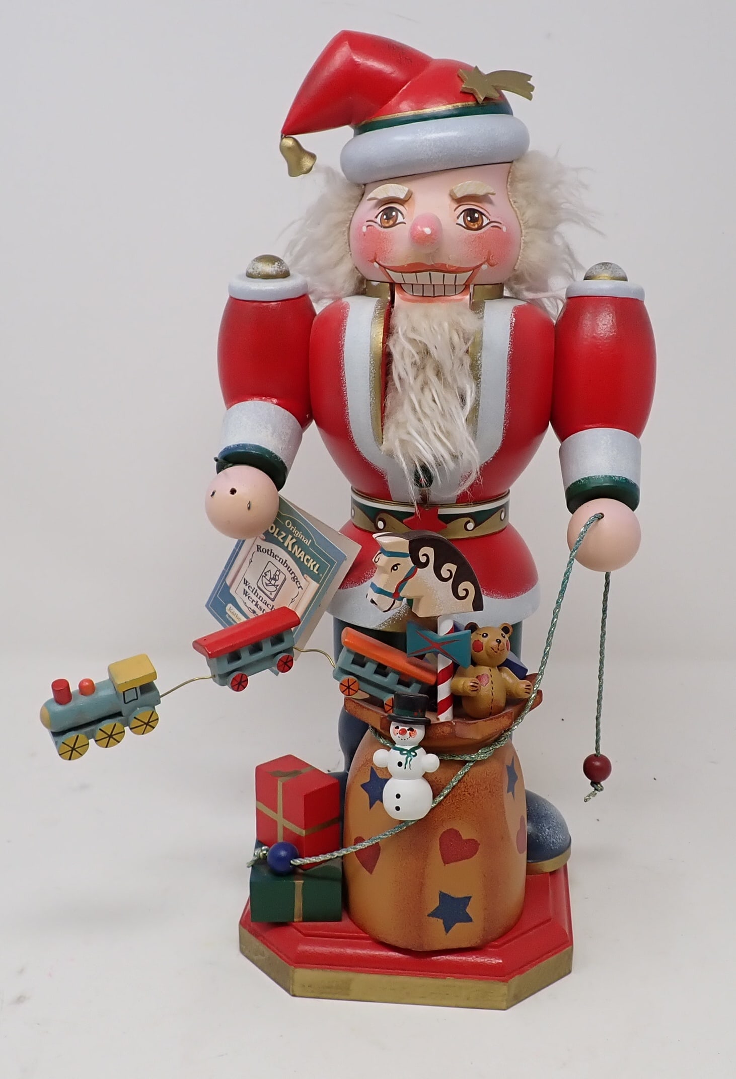 Holzknackl Nutcracker: Approx 12 1/2" tall.