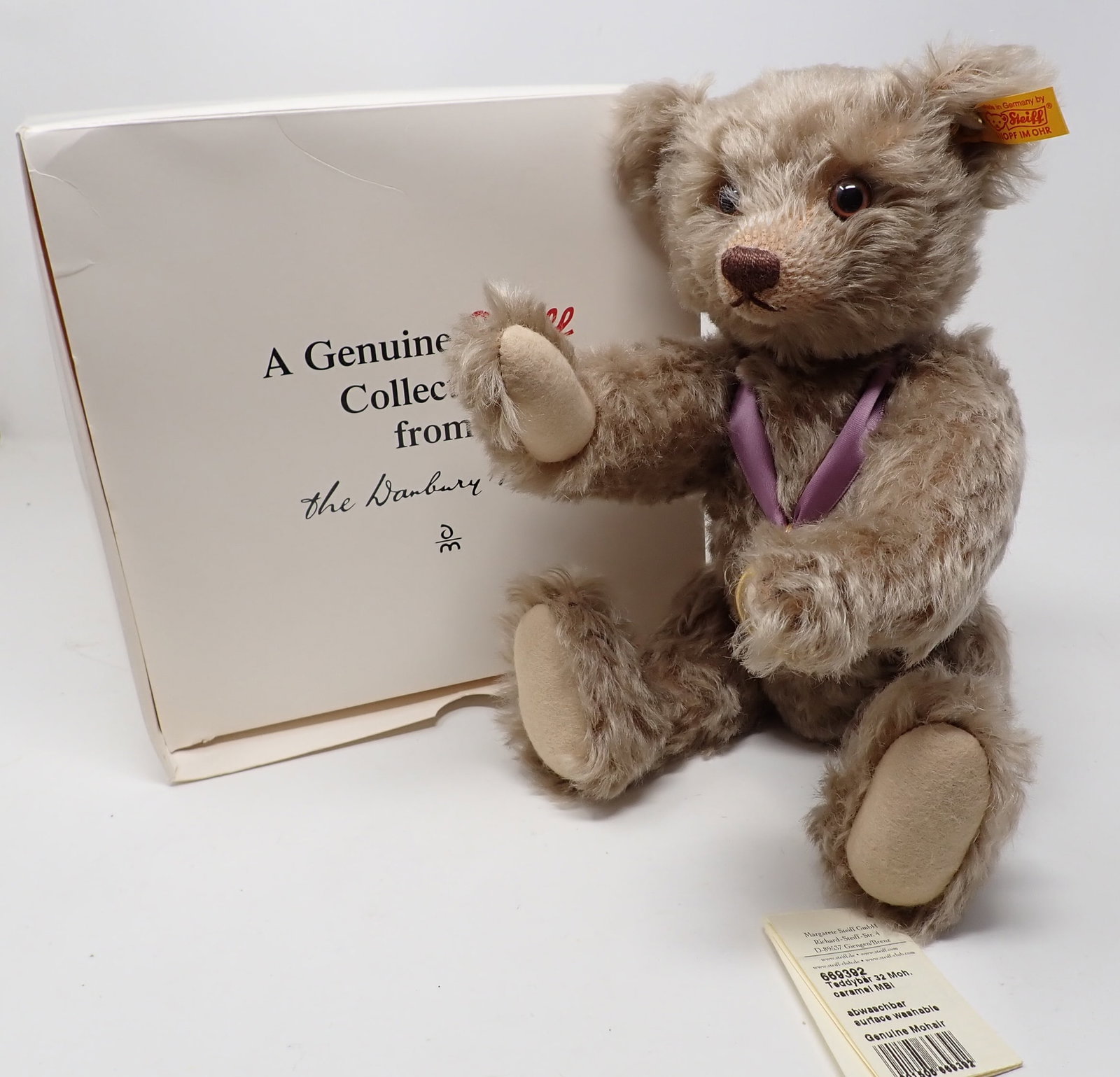 2006 Jointed Mohair Steiff Bear: Apprx 12"