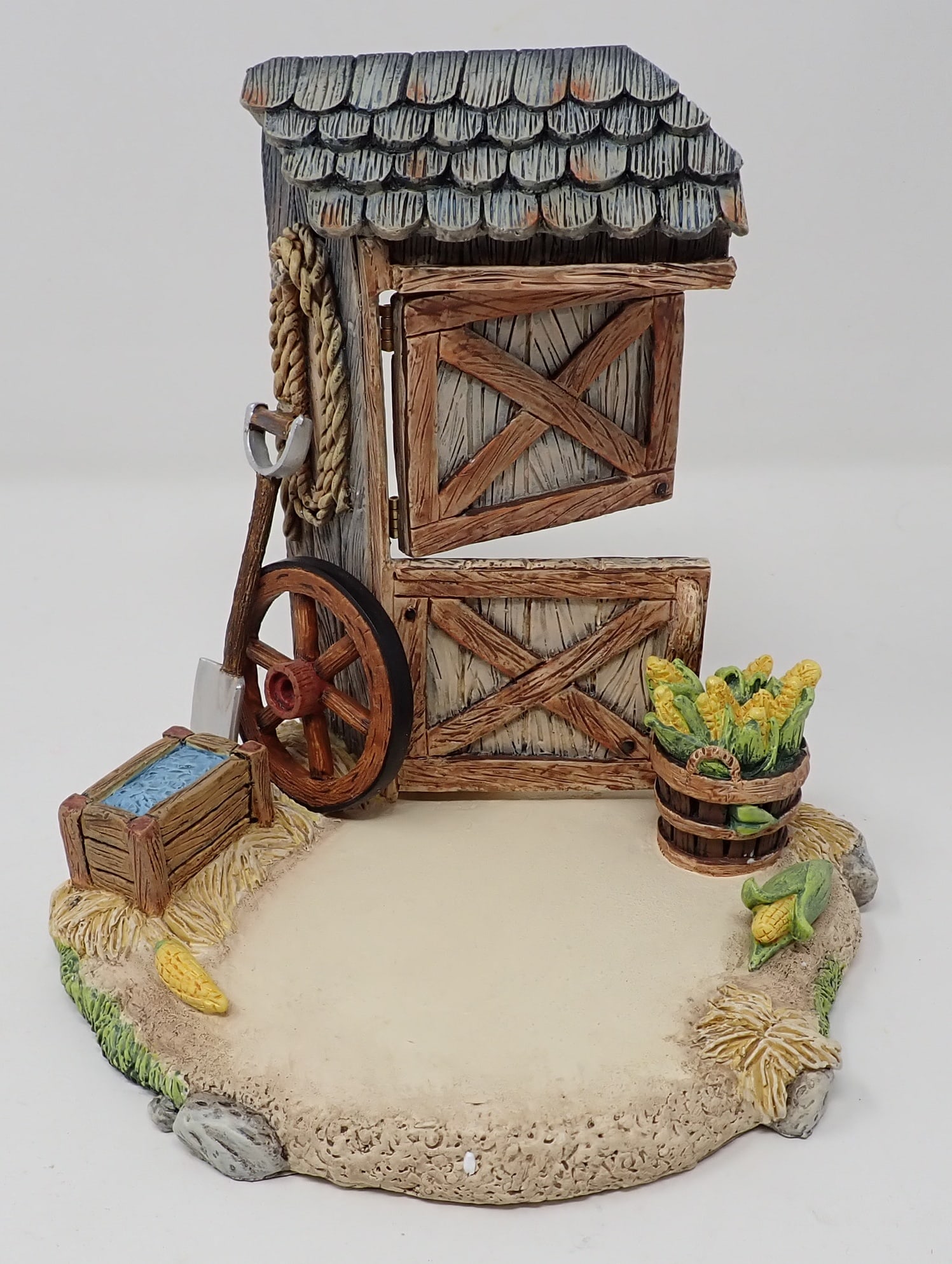 2004 Goebel Barnyard Display: Comes with original box. Approx 6" tall