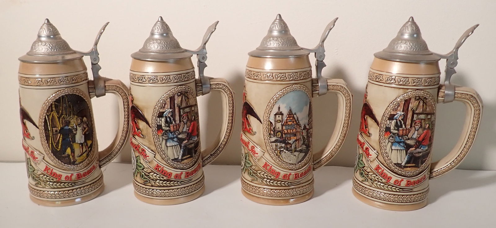 4 Budweiser Lidded Steins (1 of 4)